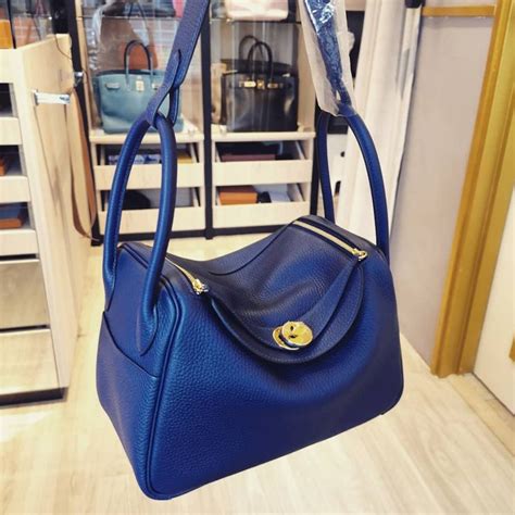 bags similar to hermes lindy|hermes lindy 26 blue nuit.